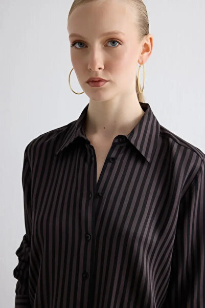 Gusto Striped Satin Shirt - Brown