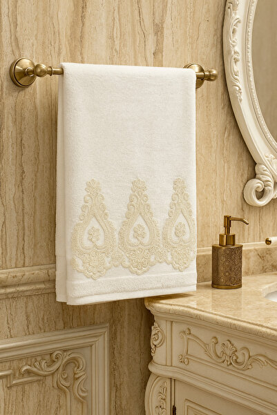 Çeyiz Bahçesi Serhat Cream Velvet Towel 50&90