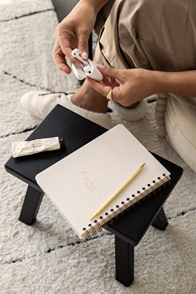 PAPERORA A5 Spiralli Sert Kapak Keten Düz Çizgisiz Tarihsiz Not Defteri Krem