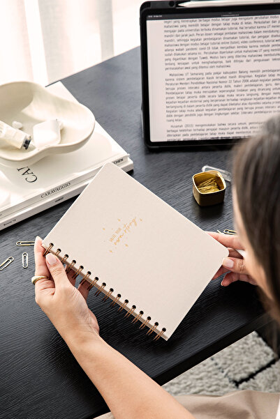 PAPERORA A5 Spiralli Sert Kapak Keten Noktalı Tarihsiz Not Defteri Krem