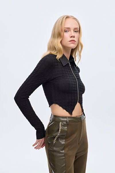 Quzu Seersucker Textured Zippered Crop Blouse Black