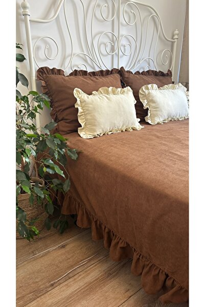 Decamor home Frilly Brown Bedspread Set Double