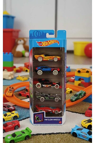 HOT WHEELS Set de 5 Mașini - pentru Colectie și pentru Toți Fanii Automobilis...