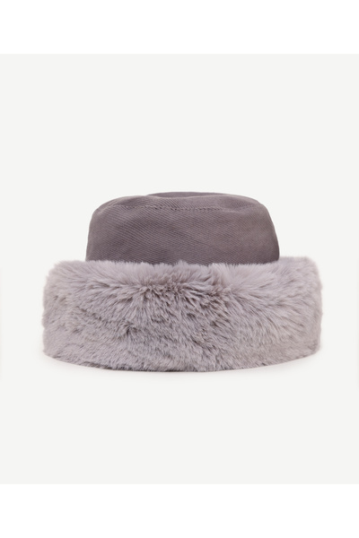 Yargıcı Kürk Detaylı Bucket Şapka