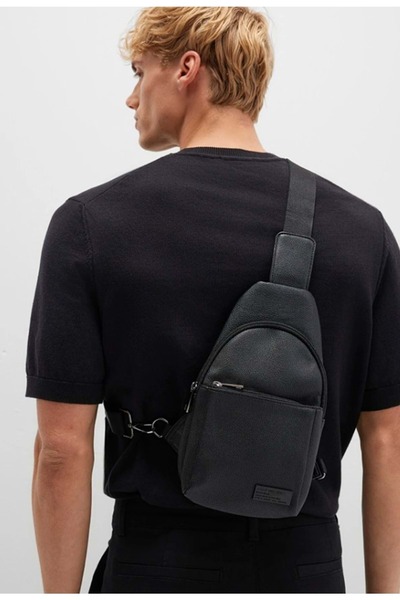 Mavi Messenger Bag Crossbody Bag Sports Bag Black