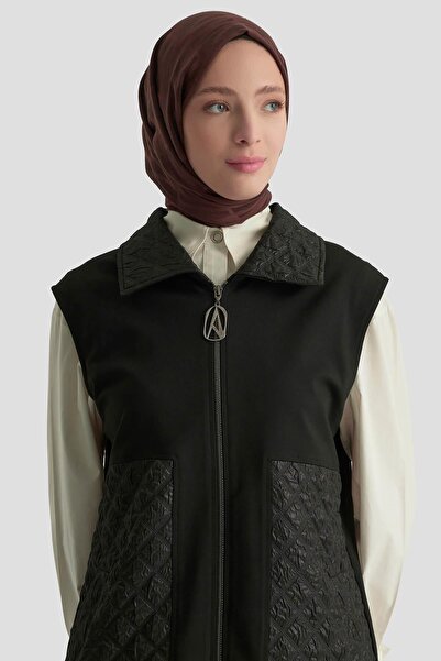 Armine TREND Embossed Garni Detailed Zippered Vest Black 25Kt540