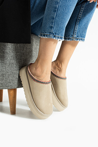Moda Devrin Παντόφλες με χοντρή σόλα από μάλλινο μπεζ σουέντ