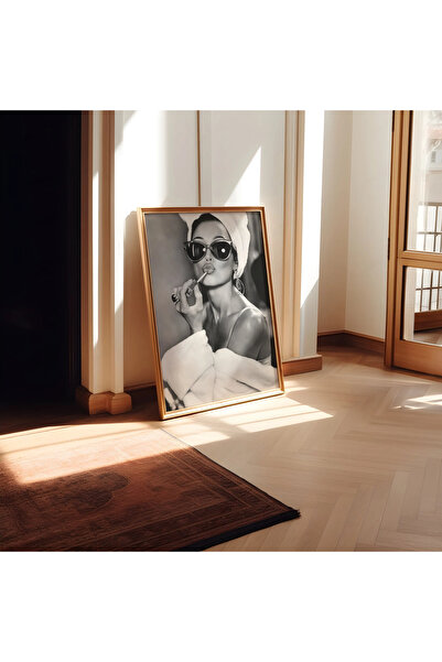 512 STORE Vintage Artist Audrey Hepburn Black/White Çerçevesiz Kuşe Kağıt Poster Ev Dekor Tasarım