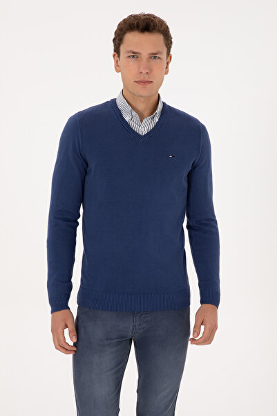 U.S. Polo Assn. Men's Slim Fit V-Neck Indigo Basic Sweater 50313668-Vr028