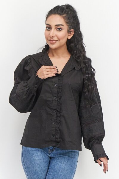 En Saison Women Ruffle Neck Long Sleeve Textured Blouse, Black