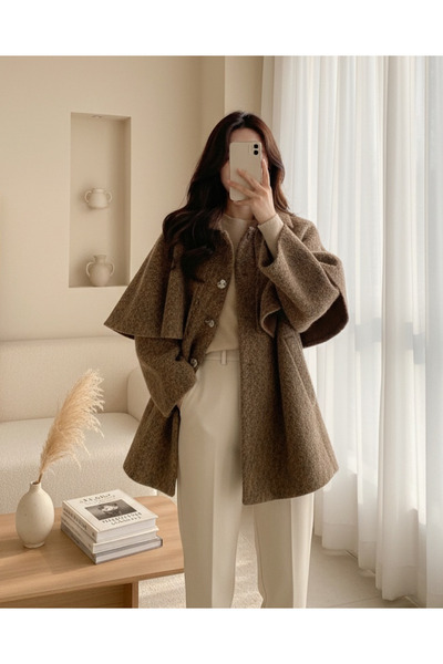 MissRunin Bolerolu Beli Kemerli Düğmeli Kaşe Kap