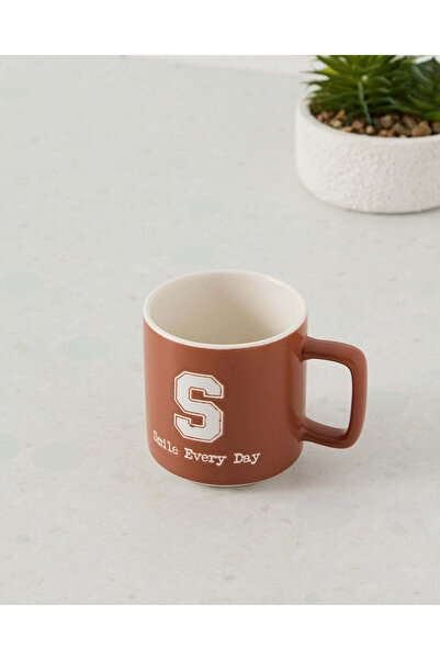 REDTAG Brown Alphabet Mug S (12.3 Oz)