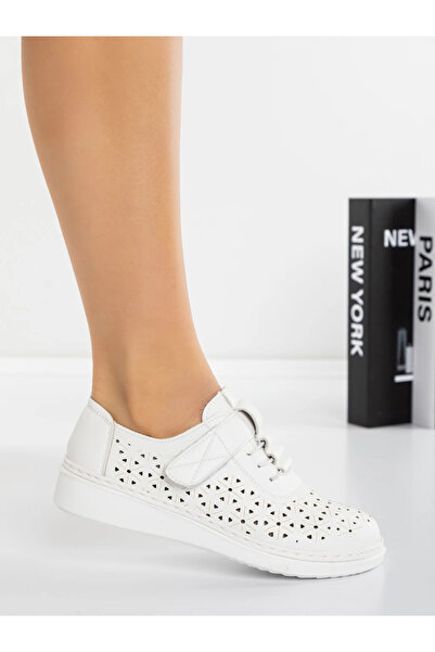 mei Women's Casual Shoes 5W6 White