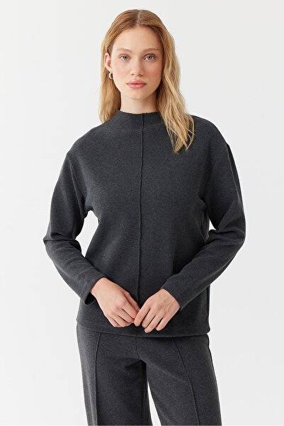 PAULMARK Γυναικείο μπλουζάκι χωρίς γιακά με ραφή μπροστά