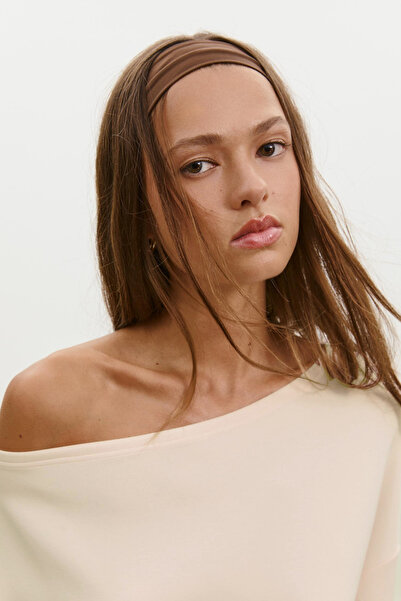 VODENS Women's Beige Soft, Off-The-Shoulder Sweatshirt