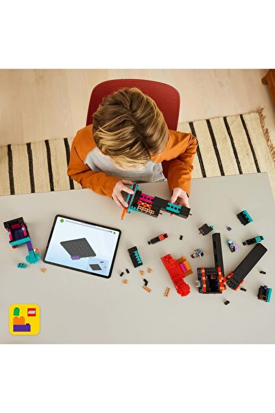 LEGO Minecraft The Enderman Tower 21279 - 2-in-1 Buildable Set