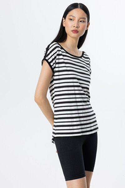 ON Minimalist Oversized Striped Women's Blouse - Short Sleeve Round Neck