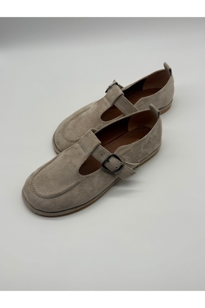 BURCU COLLECTİON Alina Beige Loafer with Adjustable Strap and Buckle Detail