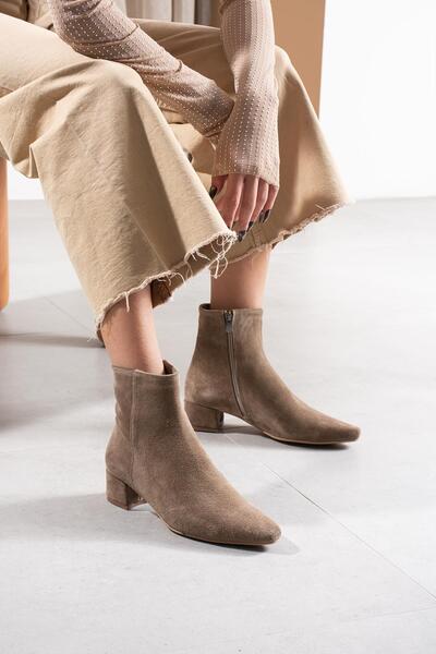 FSKOMBİN Celosia Vizon Hakiki Süet Kadın Kısa Topuklu Bot