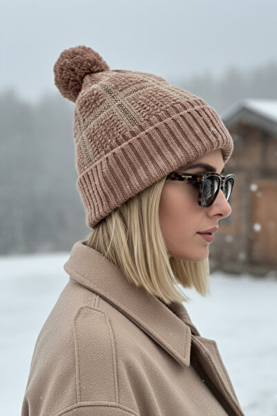novon Nordic Design Premium Beanie with Warm Fur Inside and Soft Texture