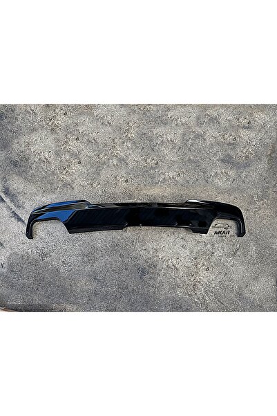 Akar bmw f10 5 serisi 550 arka tampon difizörü parlak siyah plastik