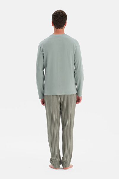 Dagi Crew Neck Long Sleeve Pajama Set