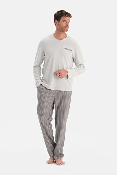 Dagi V-Neck Long Sleeve Pajama Set