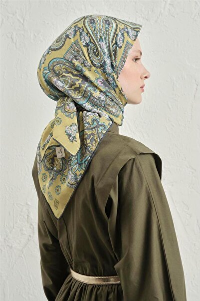 Armine Flower Scarf 48 47