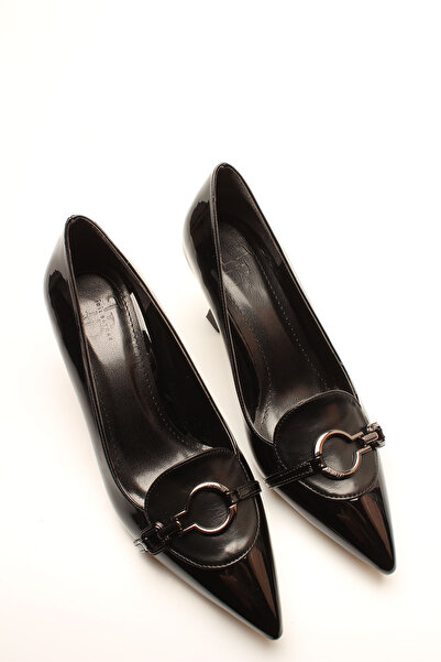 İDİL Black patent leather women's heels