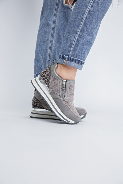 Bello Star Women's sports shoes with gray crystals (BS202EV2307073)