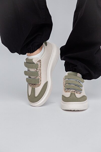 Bello Star Women's green eco-leather sports shoes (BS257EV2310161)