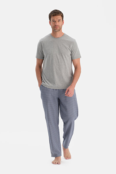 Dagi Short Sleeve T-Shirt and Pants Set