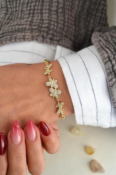 Sacce Scarves&Accessories سوار ذهبي اللون مع شكل فراشة من حجر الزركون