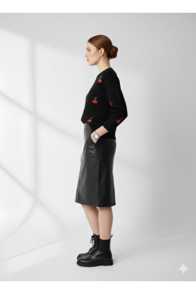 ribana Crew Neck Three Thread Cherry Embroidered Sweater