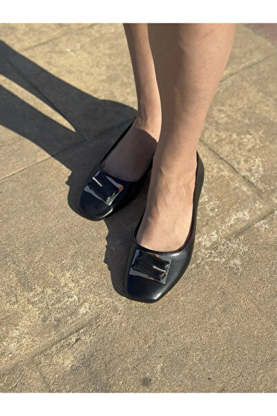 LOVE SHINE Leroliva Classic Matte Blunt Toe Short Heel Large Size Women's Shoes Large Size