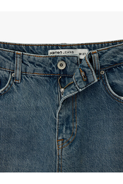 Koton High Waist Straight Leg Buttoned Jeans with Pockets - Straight Fit Jeans