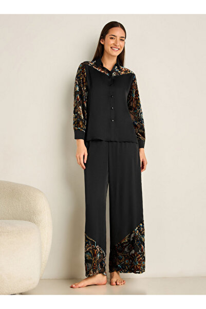 FAV طقم بيجامة قميص وبنطلون