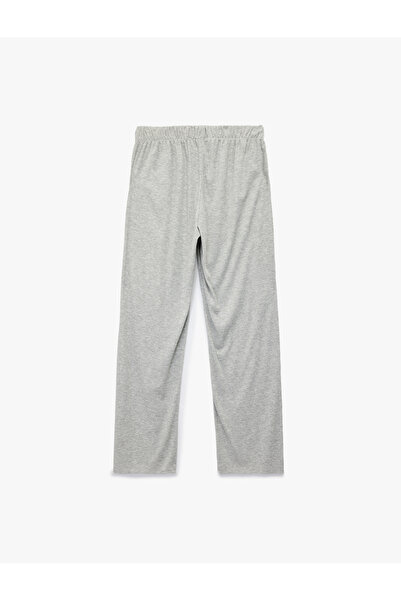 Koton Comfortable Fit Long Sleeve Crew Neck Embroidery Detail Pajama Set