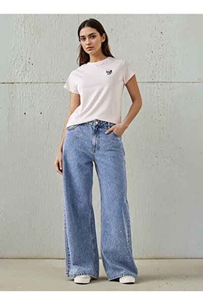 SP Characters T-shirt Regular Fit with Snoopy Embroidery Cotton