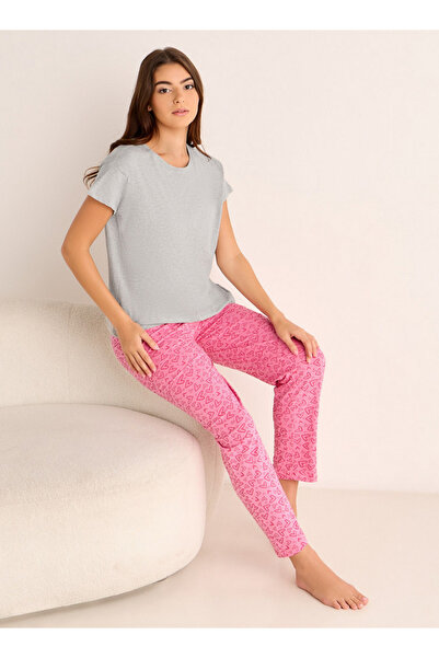 FAV طقم بيجامة تي شيرت وبنطلون قطني