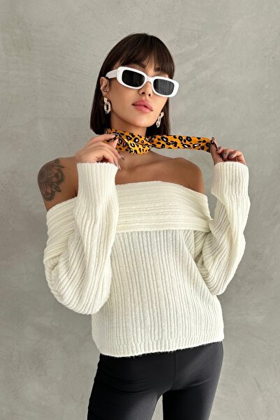 New Now Joli̇e Madonna Collar Knitwear Sweater