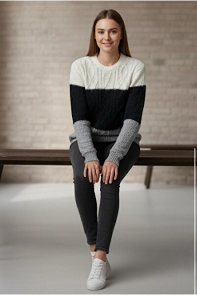 Cockatoo Women's Long Sleeve Crew Neck Color Block Knitwear Sweater Ku3434