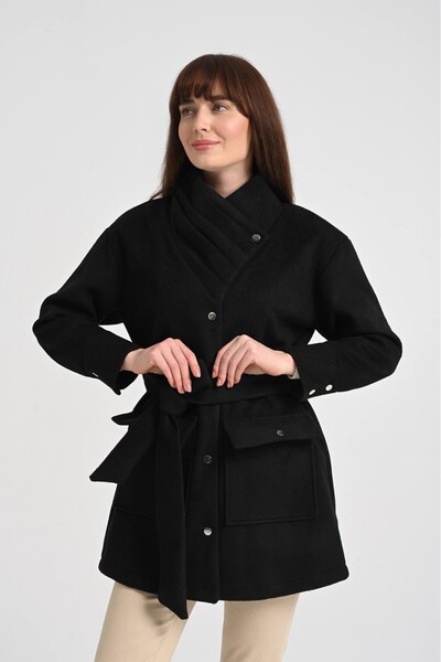 Jupe Women's snap detailed belted stamp cap 9285