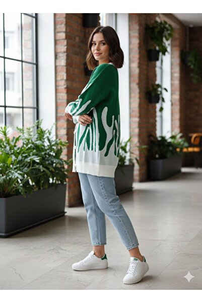 Cockatoo Women's Oversized Knitwear Cardigan Colorful Loose Block Patterned