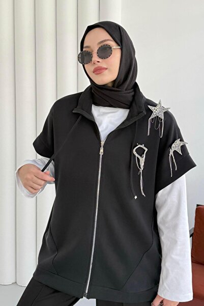 Modaensarbutik Kısa Kol Yıldız Aksesuarlı Bomber Yelek-SİYAH