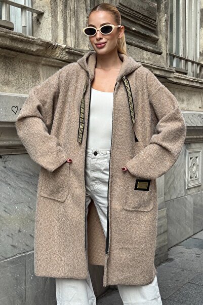 VAGGON Hooded Long Plush Coat