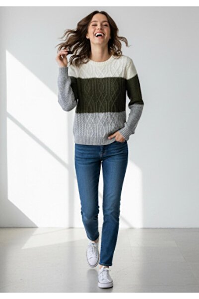 Cockatoo Women's Long Sleeve Crew Neck Color Block Knitwear Sweater Ku3434