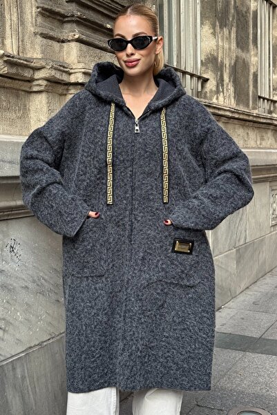 VAGGON Hooded Long Plush Coat