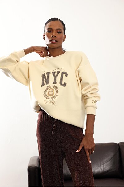 5in1Canpolat Beige Nyc Appliqued Fleece-Lined Sweatshirt 1710312