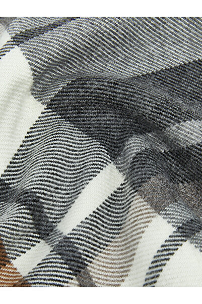 LC Waikiki Чоловічий шарф з деталями з китицями та картатим візерунком